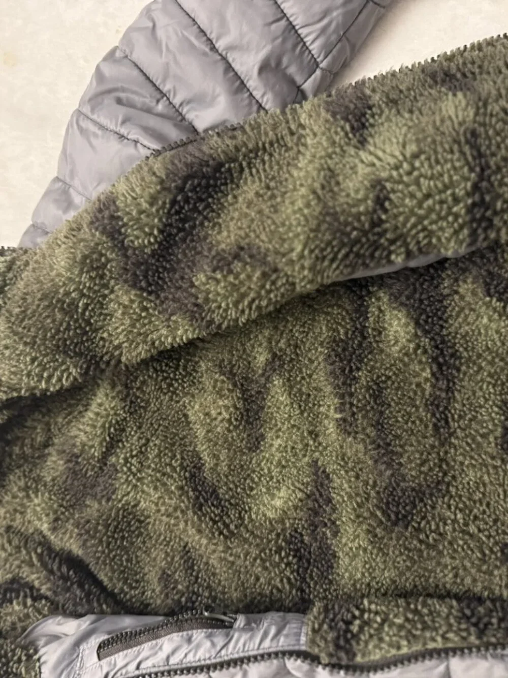 GAP Kids Gray Puffer Jacket Camo Sherpa Lined - Boys Size 5